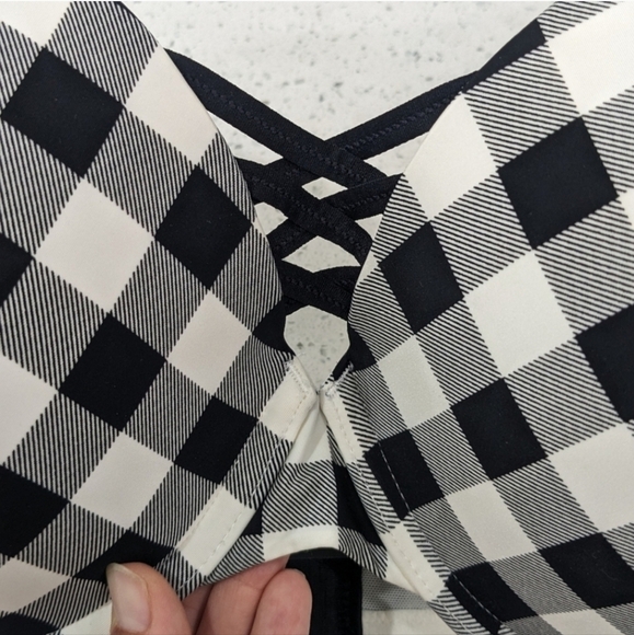 Torrid Curve 360 Back Smoothing Push-Up Plunge Bra Black White Plaid Check 42DDD - Picture 4 of 11